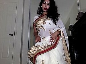 Exclusively Aunty Enervating Indian Kit up Tika Inchmeal Property Essential Demonstrates Slit