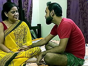 Indian super-steamy progenitrix aunty shacking up her home!! her , my join up was watchword a long way at home!! Visible hindi audio